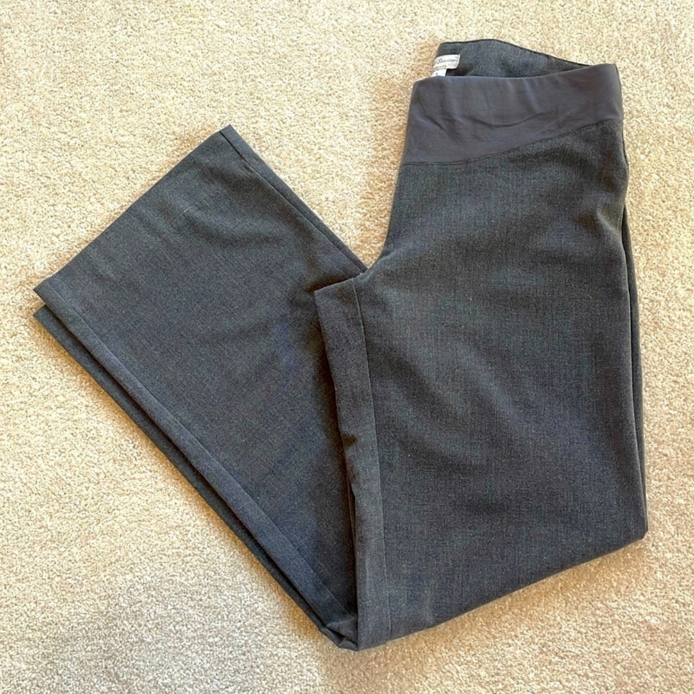 Maternity Three Seasons size small